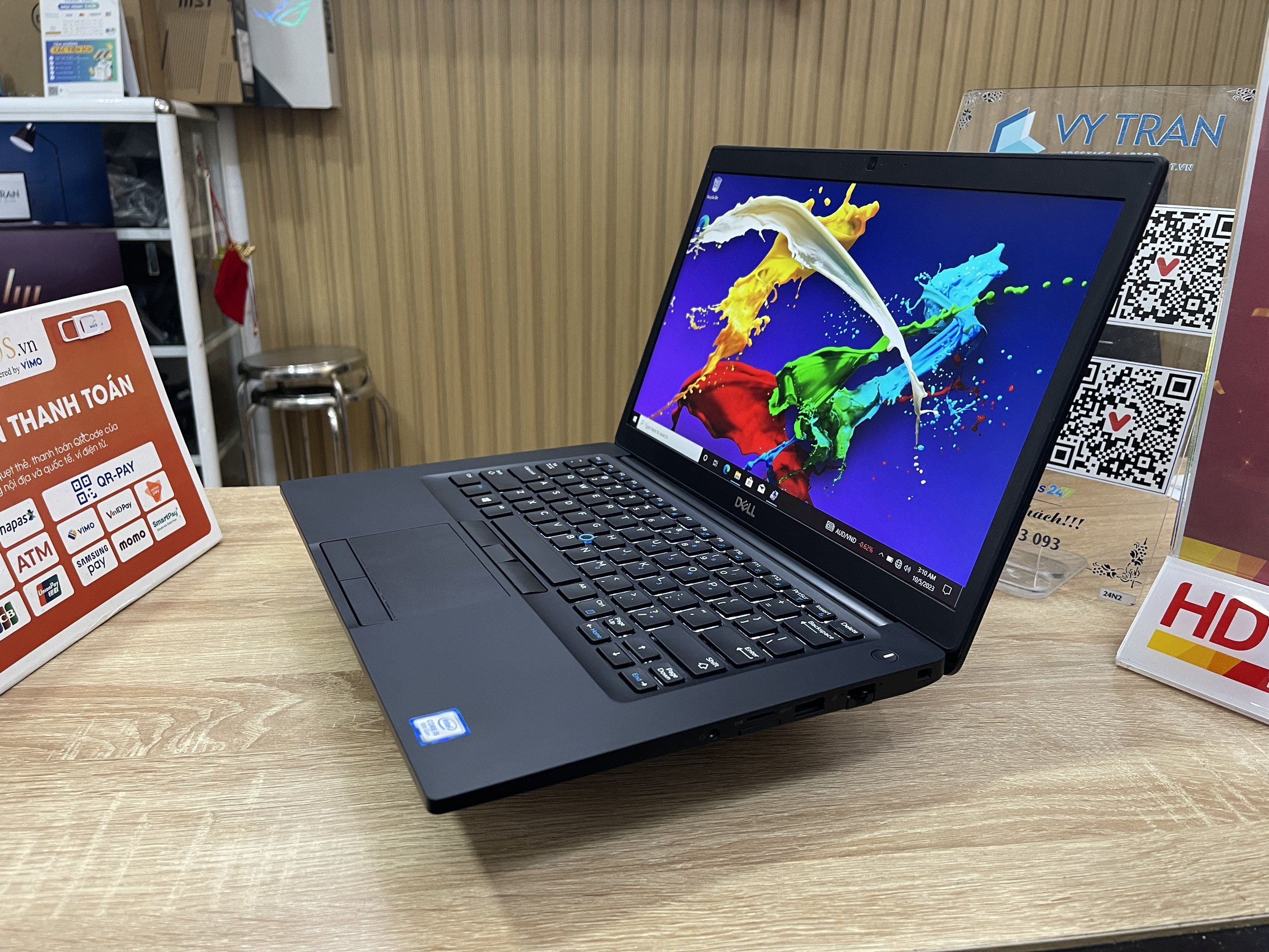 Dell Latitude 7490 Dell Latitude 7490