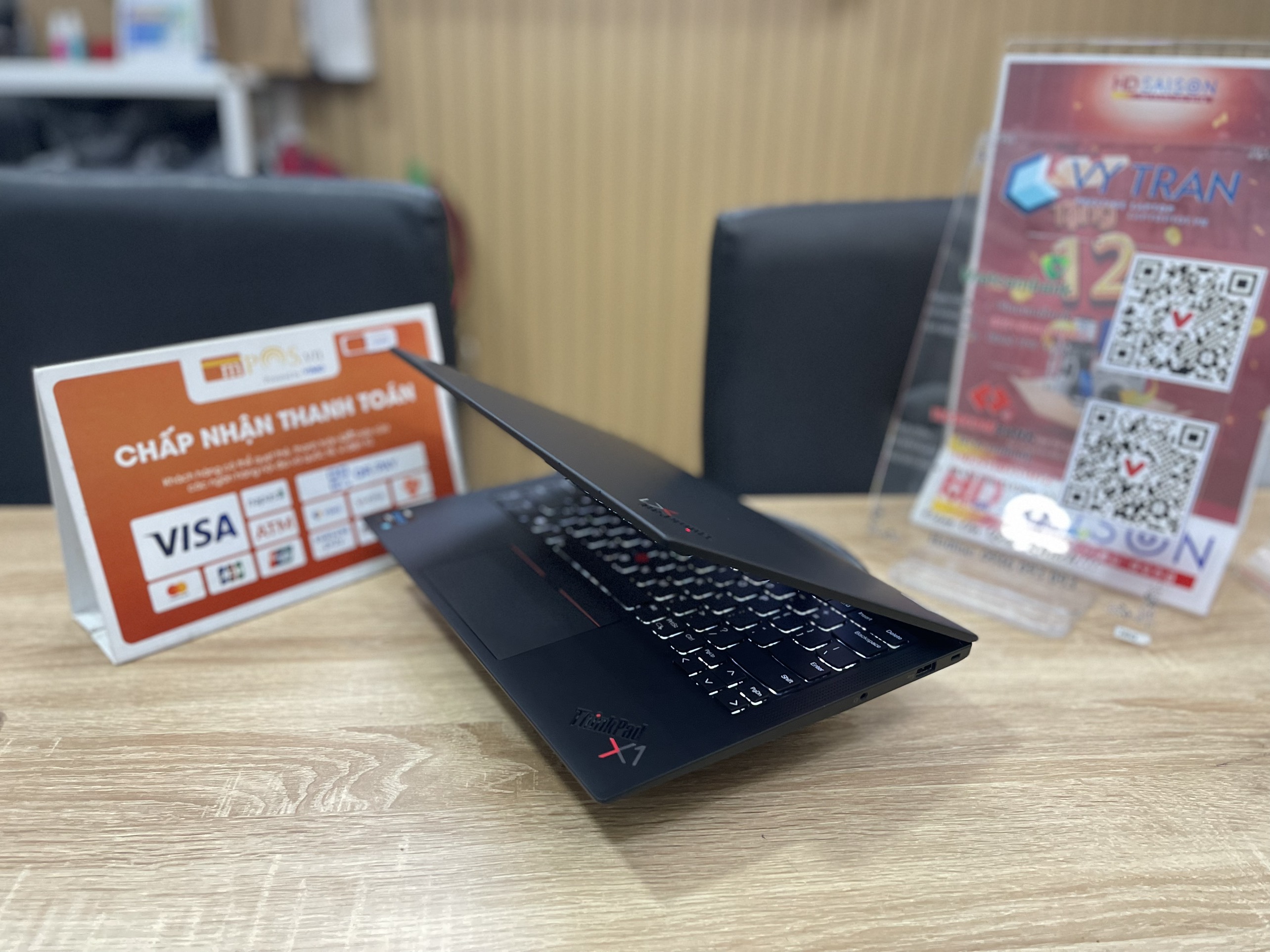 Lenovo Thinkpad X1 Carbon Gen 9 
