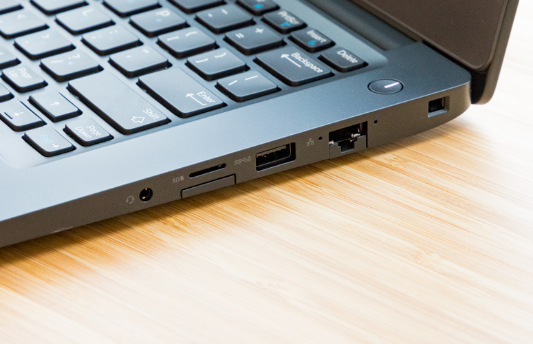 Laptop Dell Latitude E7490/ i5 8250 8CPUS/ 8G/ SSD256/ 14in i5 8250U/intel UHD/16GB /256GB /14" FHD