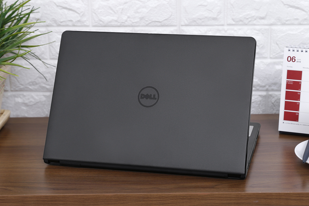 Laptop Dell Inspiron N3576/ i5 8250 8CPUS/ SSD128+500G/ Vga Radeon 520
