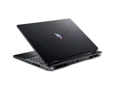 Laptop ACER NITRO 16 PHOENIX RYZEN 7 7840HS RTX 4060