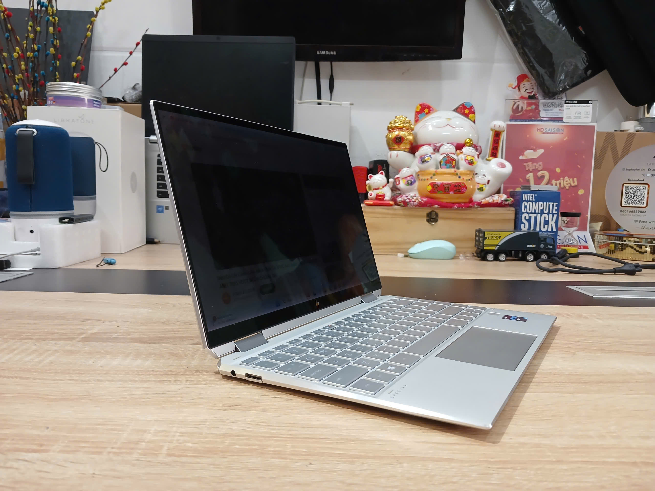 Laptop HP Spectre 13 X360 Core i5 1135G7/ 8GB Ram/ 256GB SSD/ 13.3 FHD Touch