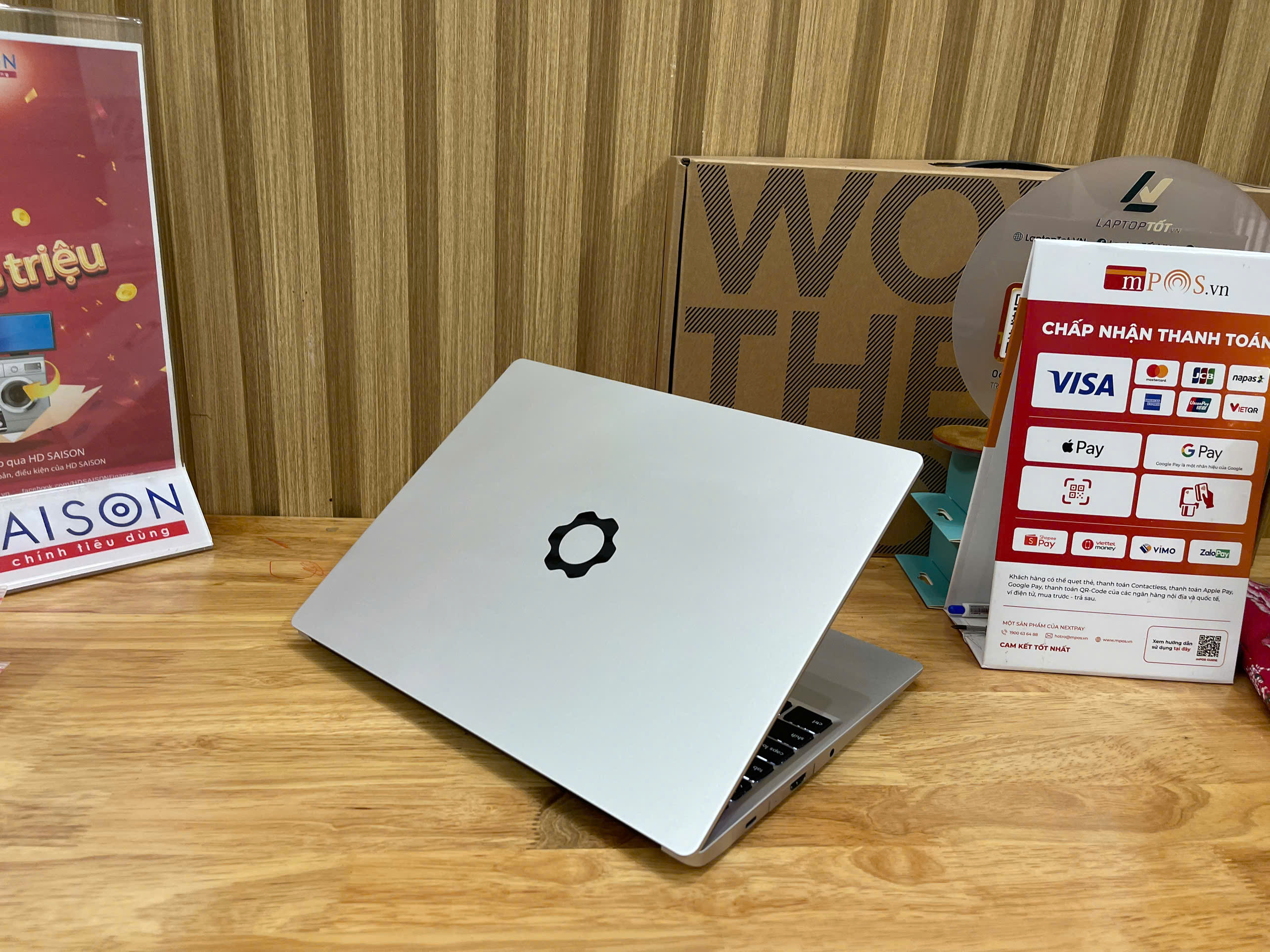 Laptop Framework  13 Core i7 1370P